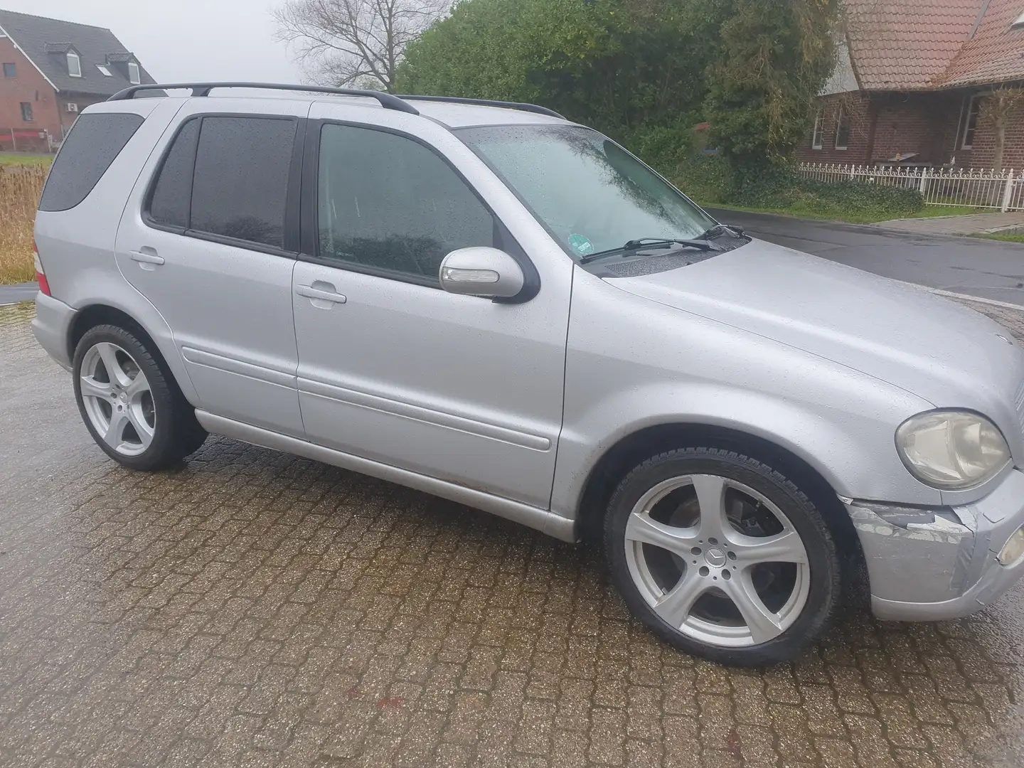 Mercedes-Benz ML 270 ML 270 CDI (163.113) Stříbrná - 2