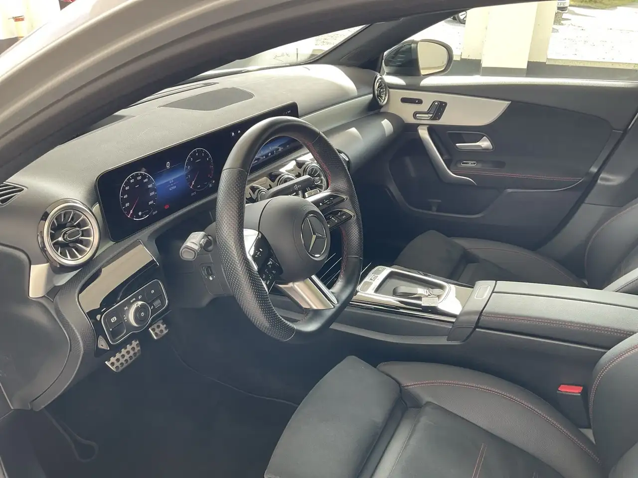 Mercedes-Benz A-Class A 180 AMG Line/Pano.-Dach/Distronic/Kamera/Navi BC, миниатюра 9