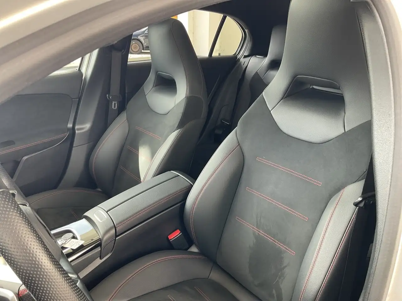 Mercedes-Benz A-Class A 180 AMG Line/Pano.-Dach/Distronic/Kamera/Navi BC, миниатюра 11