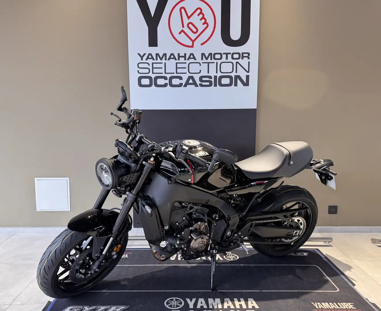 Yamaha XSR 900 Noir - 2
