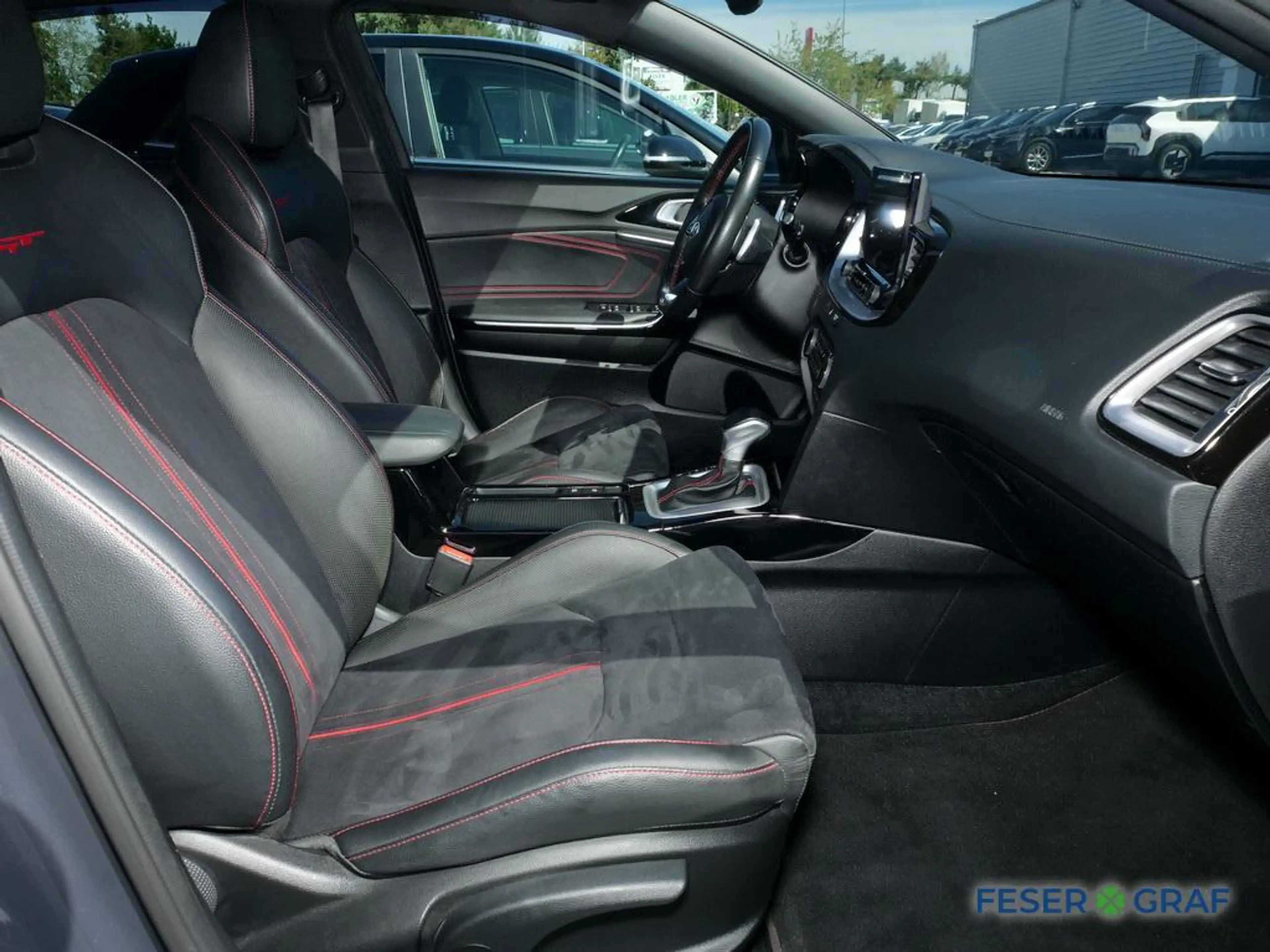 Kia ProCeed / pro_cee'd GT 1.6 T-GDI 8-fach-bereift — photo 4