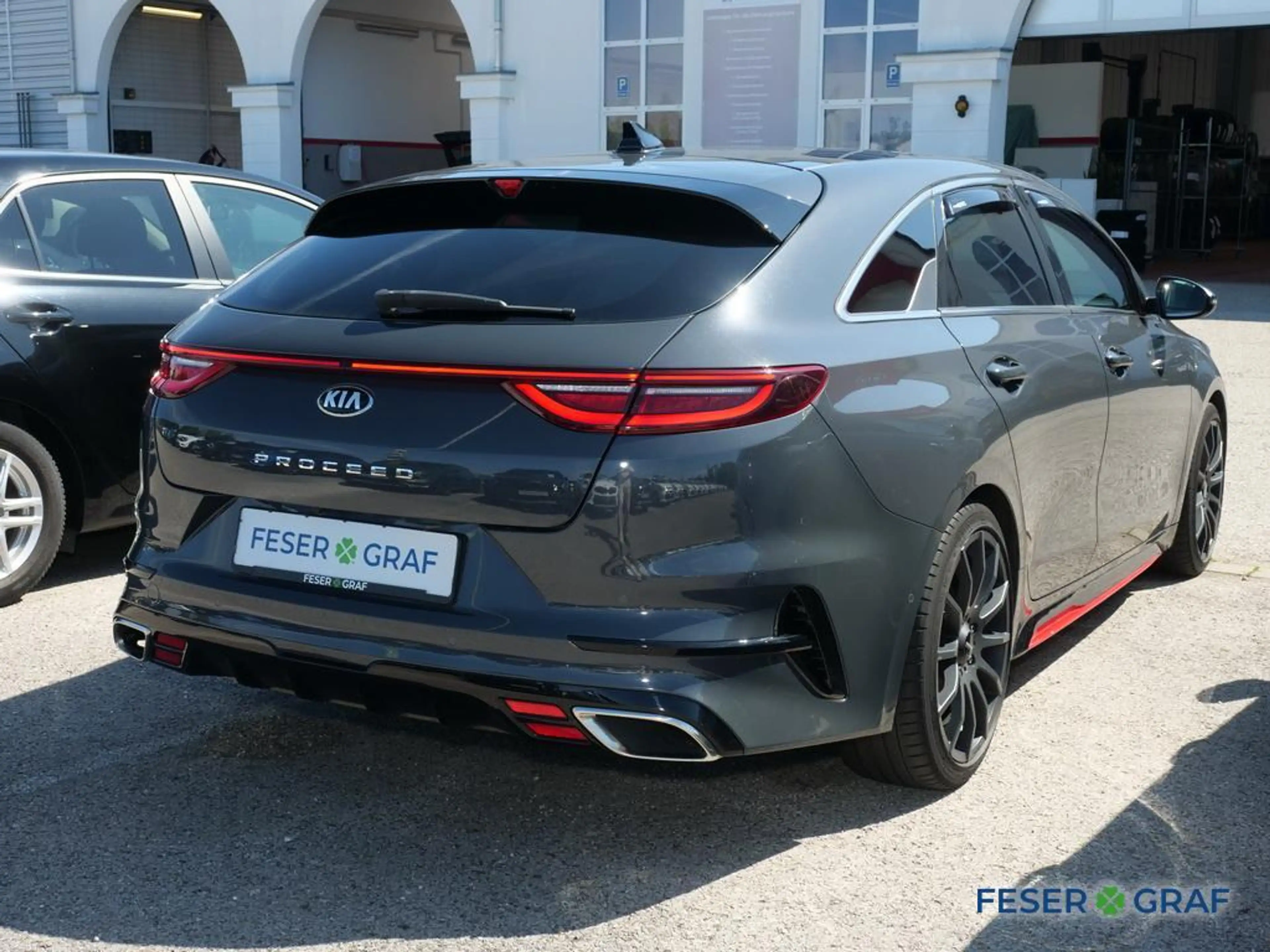 Kia ProCeed / pro_cee'd GT 1.6 T-GDI 8-fach-bereift — photo 2