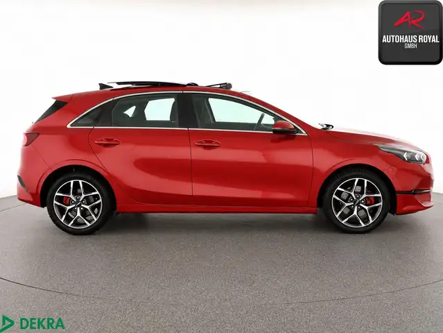 Kia Ceed view 6