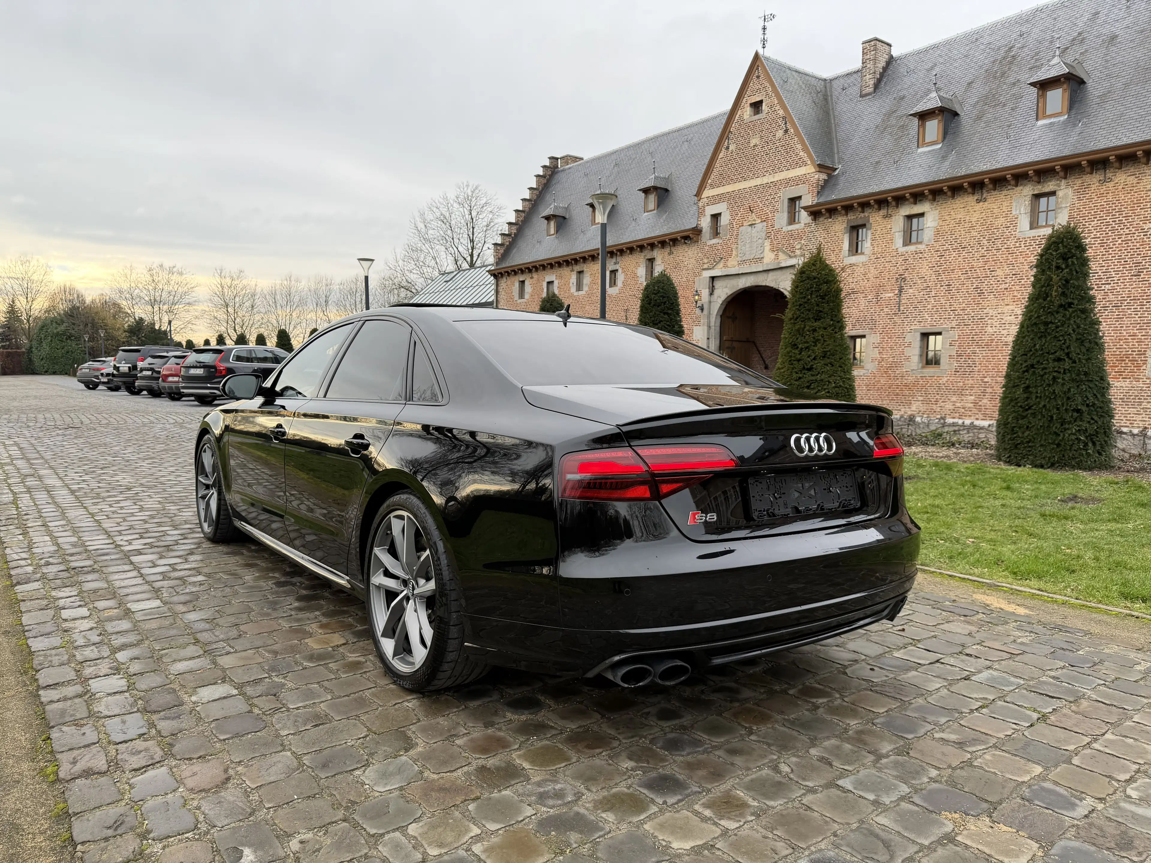 Audi S8 + plus | 605pk | Ceramic | Carbon | Pano | Matrix — photo 4