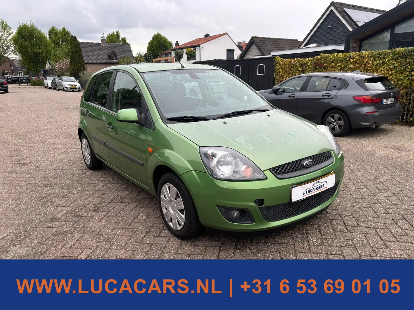 Ford Fiesta 1.4-16V Ambiente NIEUWE APK! Zöld - 2