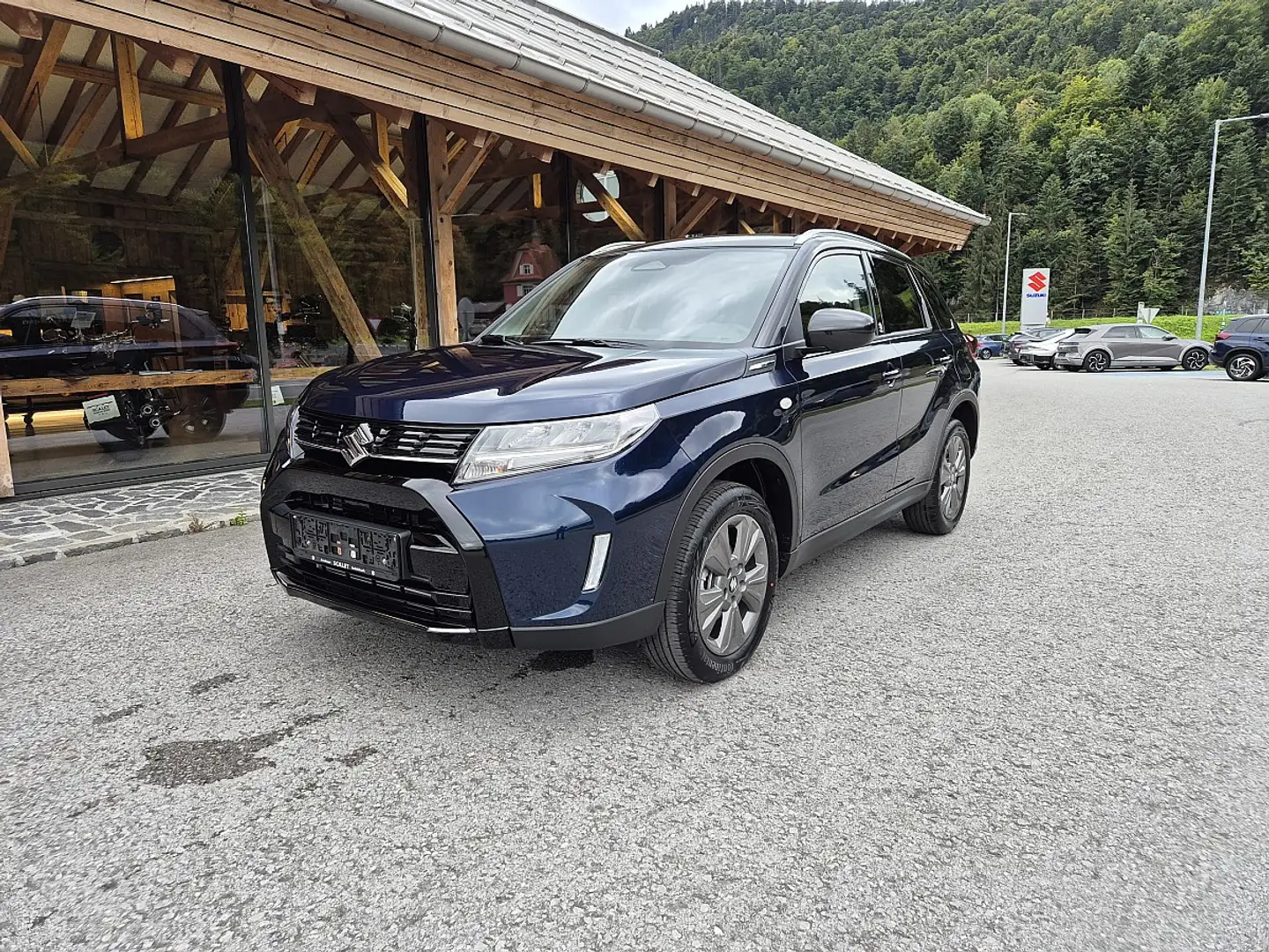 Suzuki Vitara 1.4 DITC Hybrid Allgrip 6AT Shine Blau - 1