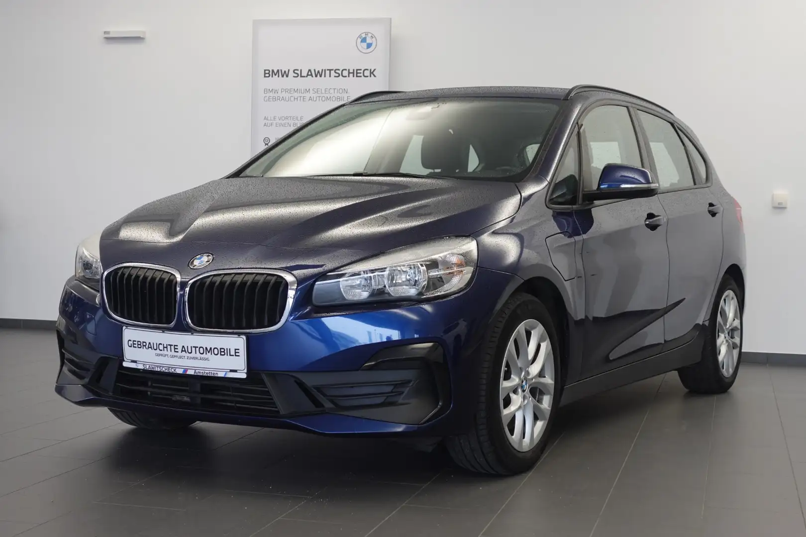 BMW 225 xe Blau - 1