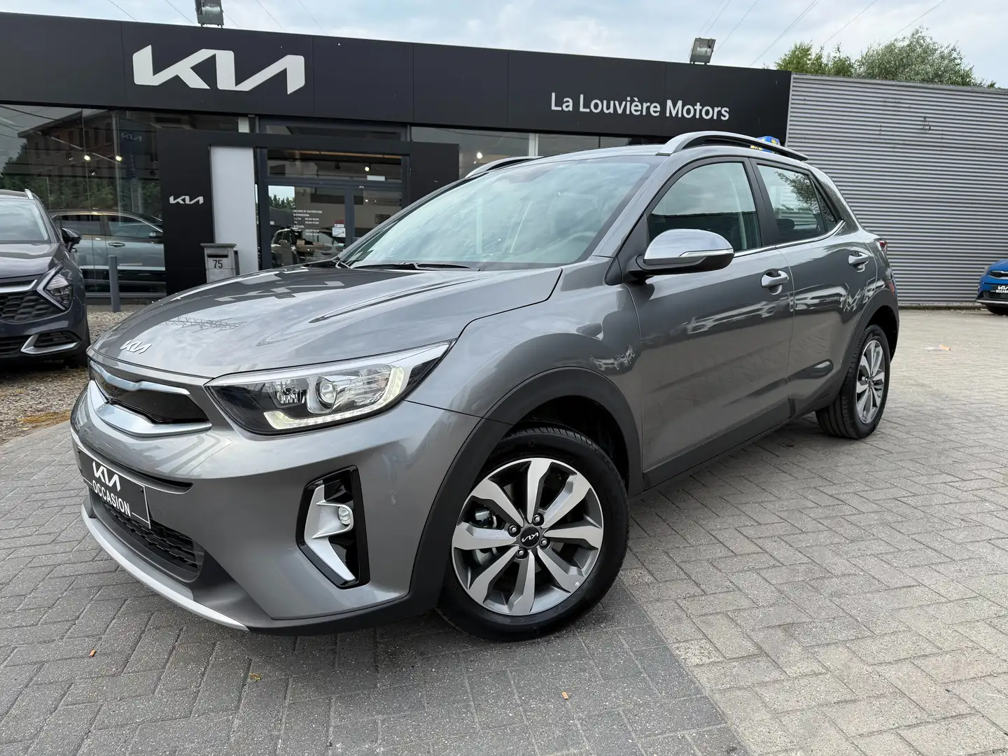 Kia Stonic 1.0 T Pulse ISG DCT*CLIM*NAVI*CAMERA*GARANTIE 2031 Grijs - 1