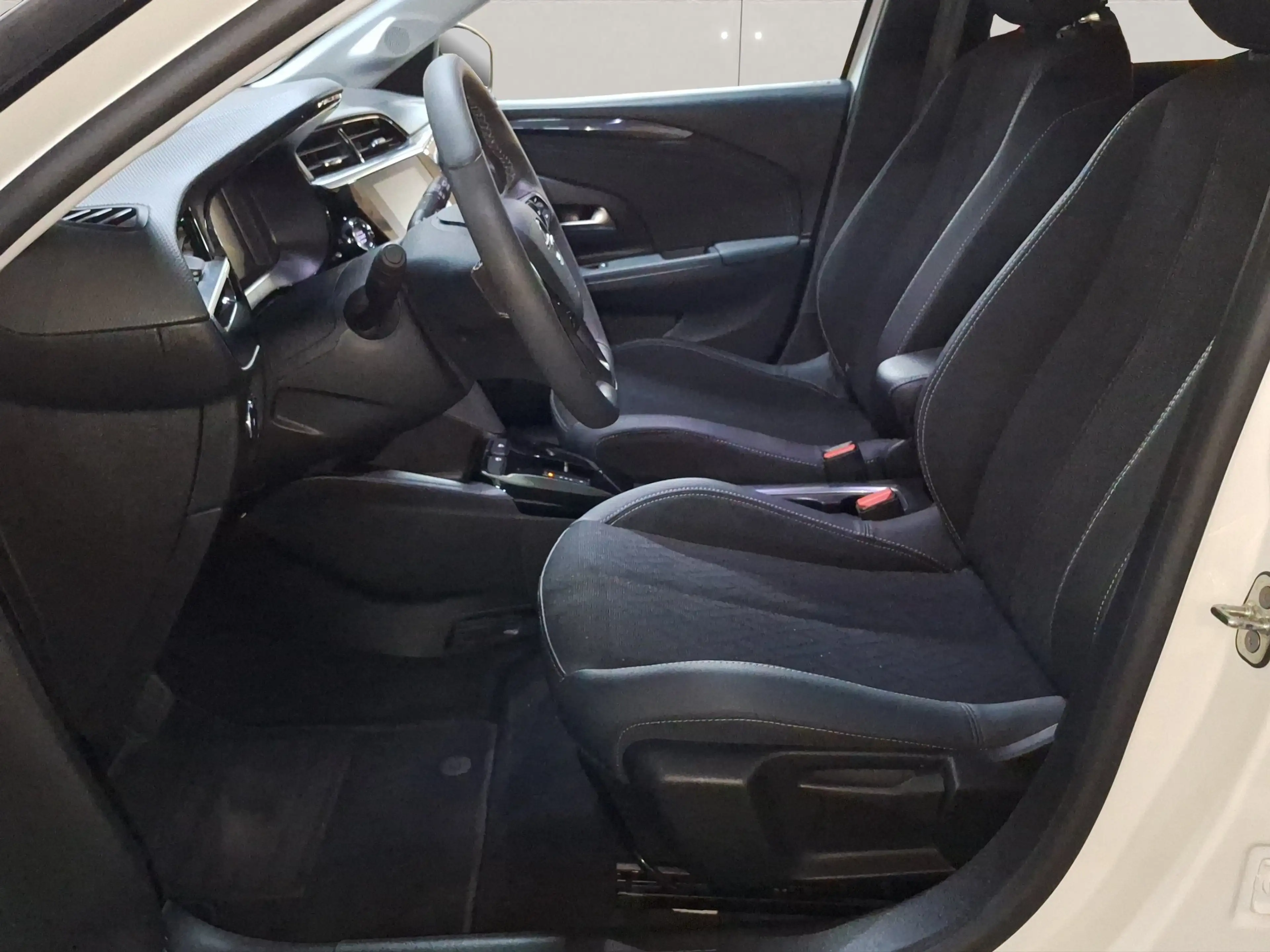 Opel Corsa-e Corsa F e Elegance SHZ+Standh.+Fernlichtass.+LM — photo 8