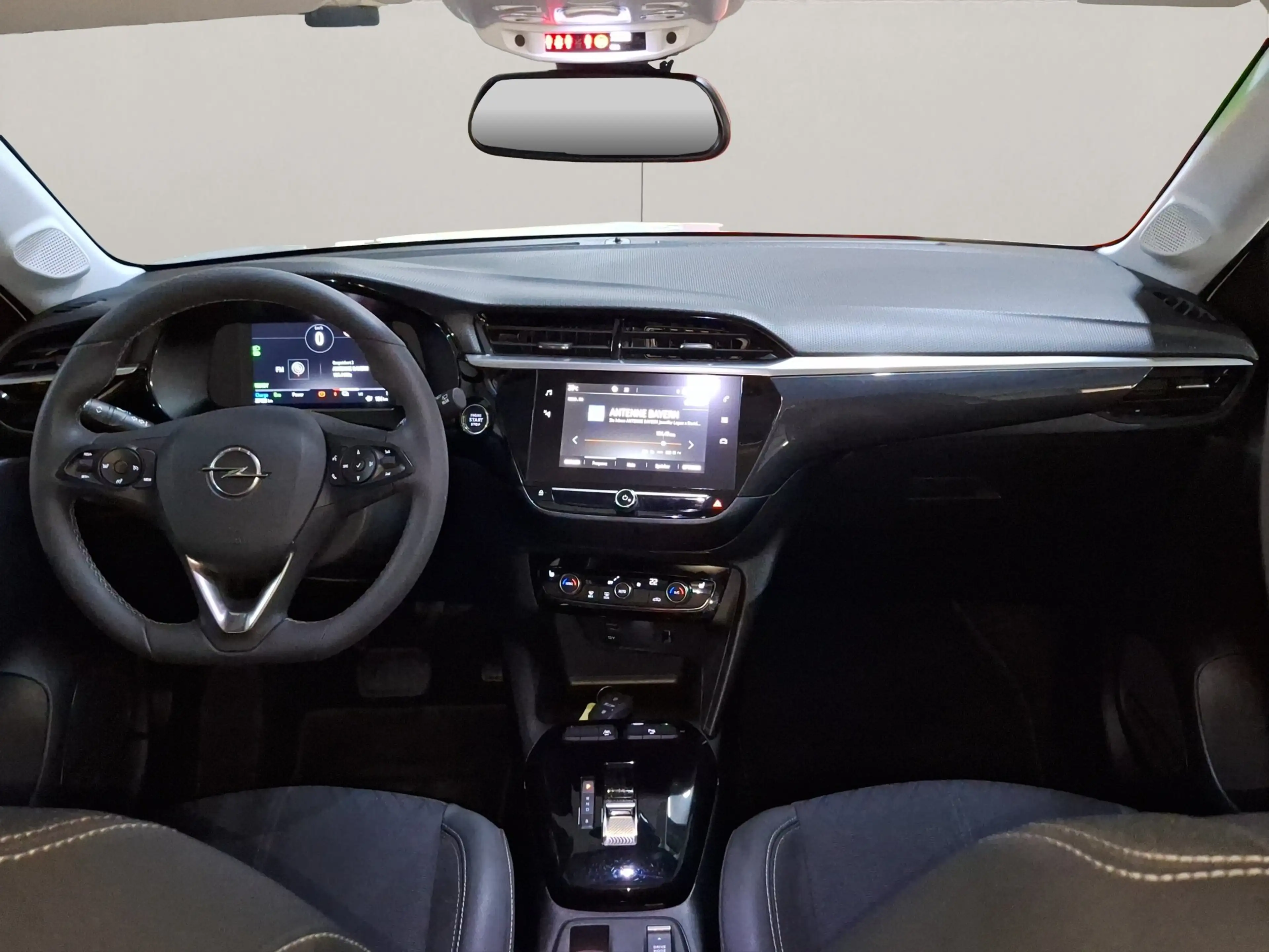 Opel Corsa-e Corsa F e Elegance SHZ+Standh.+Fernlichtass.+LM — photo 13