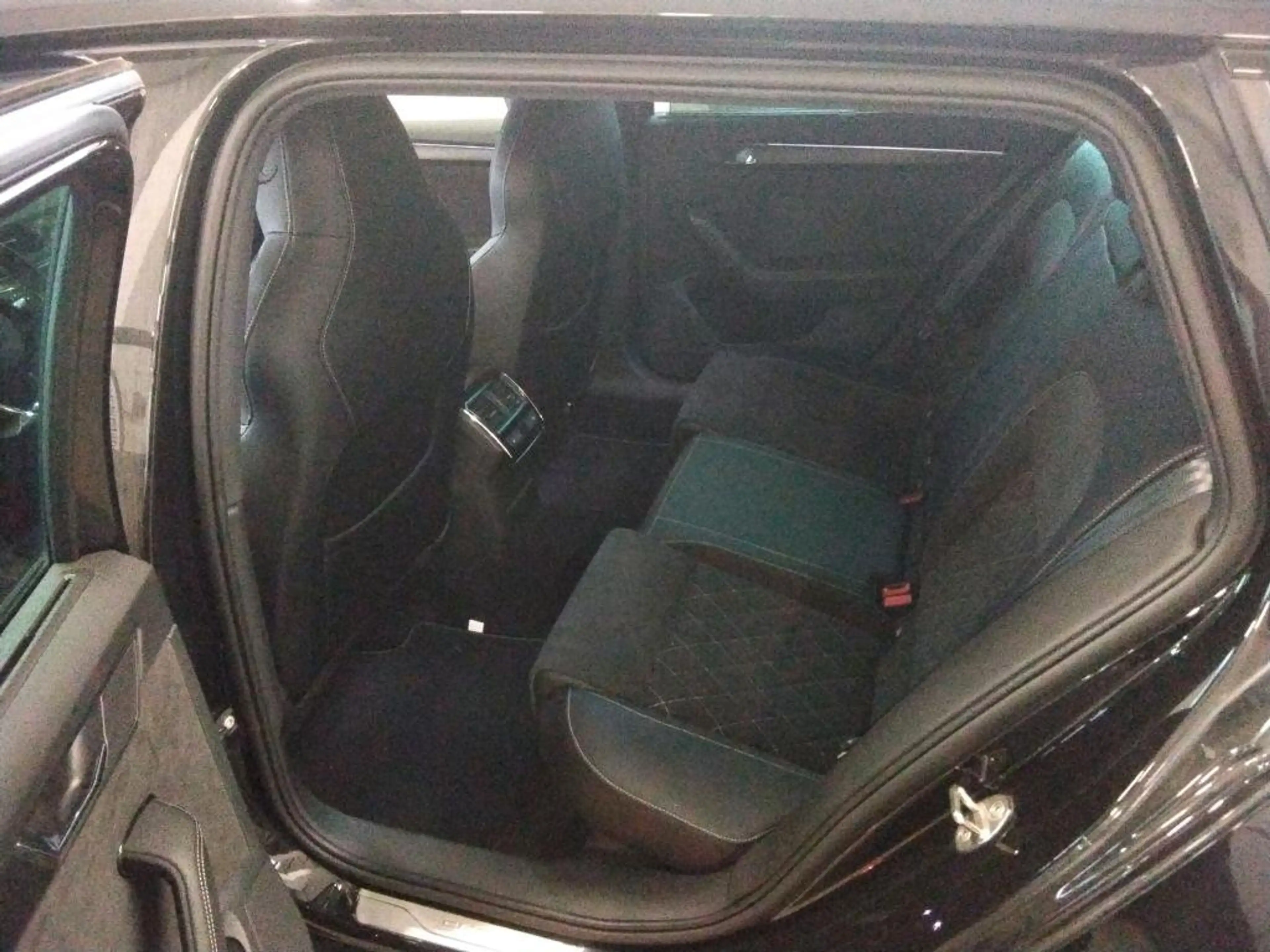 Skoda Superb Combi 1.4 TSI Sportline iV/AHK/KAMERA/ACC — photo 6