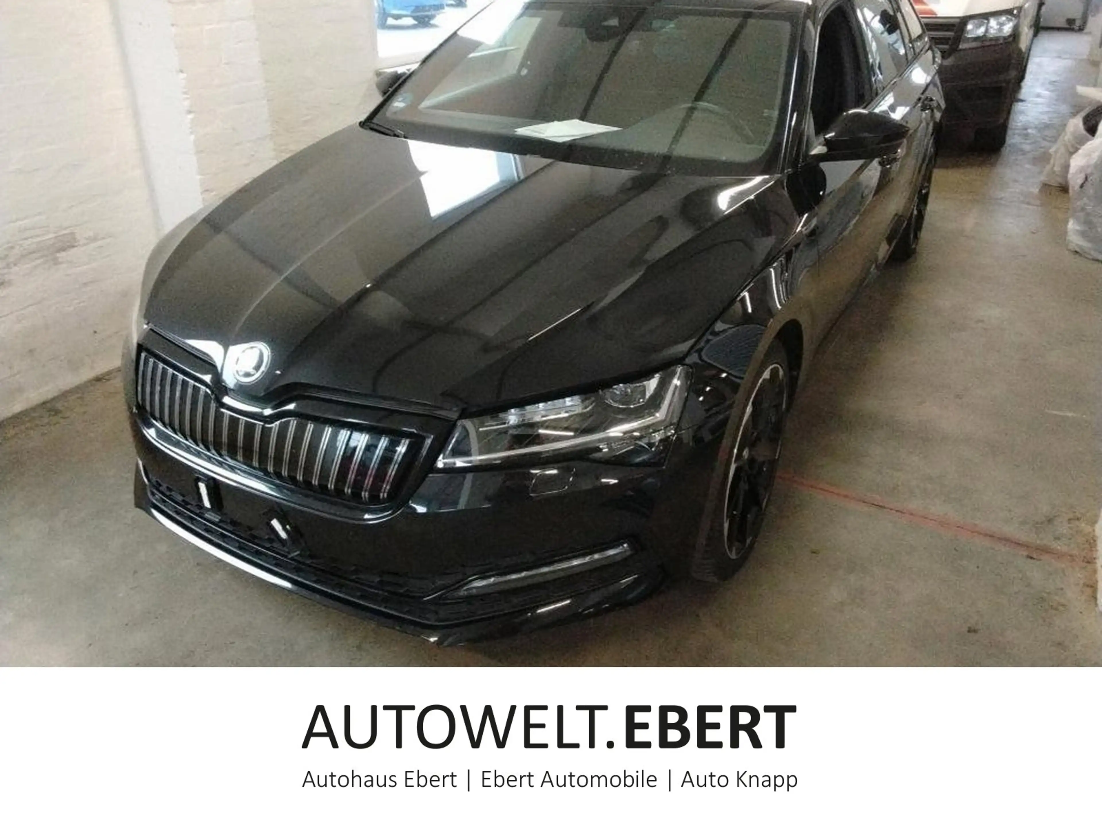 Skoda Superb Combi 1.4 TSI Sportline iV/AHK/KAMERA/ACC