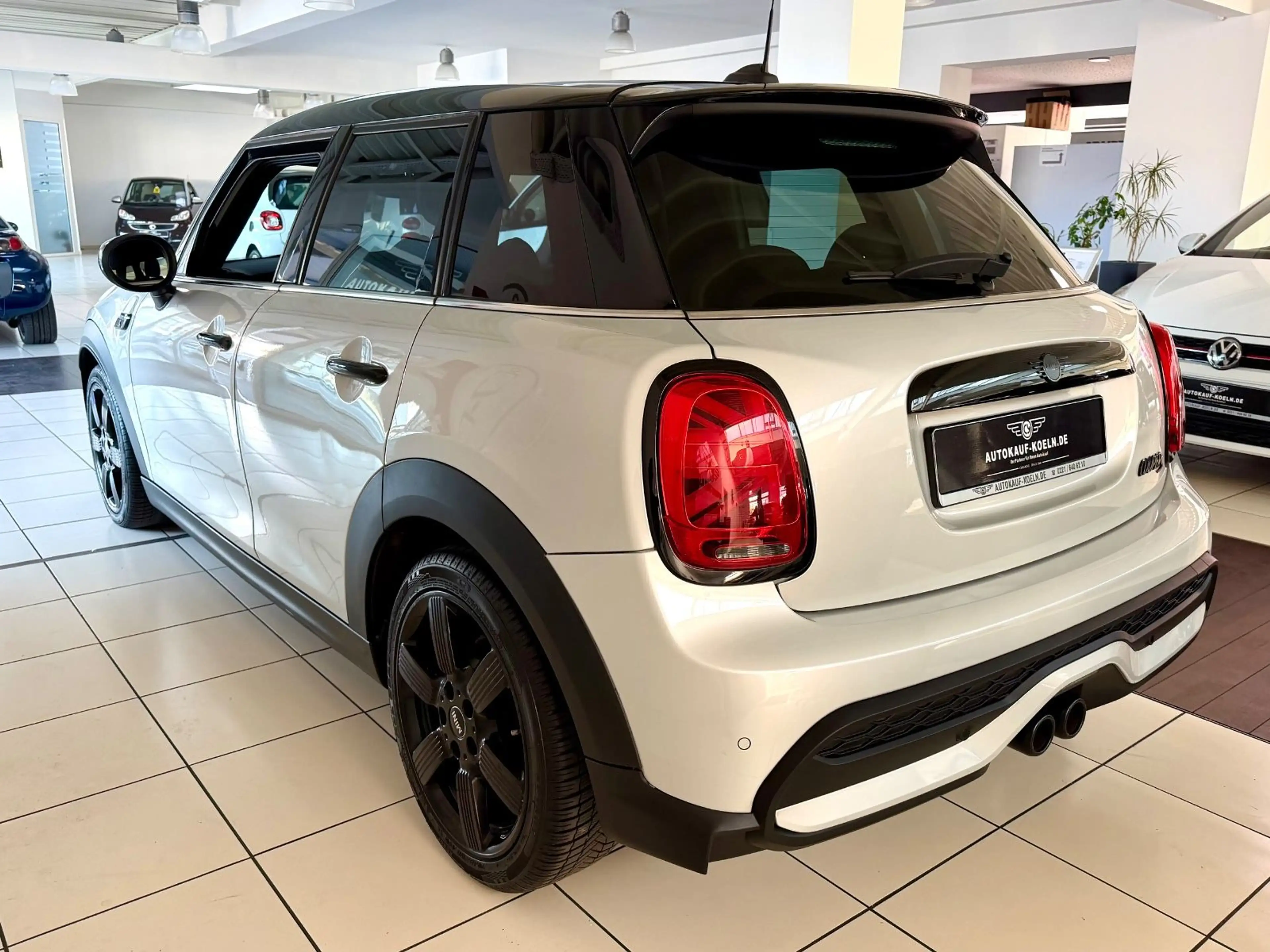 MINI Cooper S Mini Classic Trim/Automatik/Klima/1.Han — photo 3