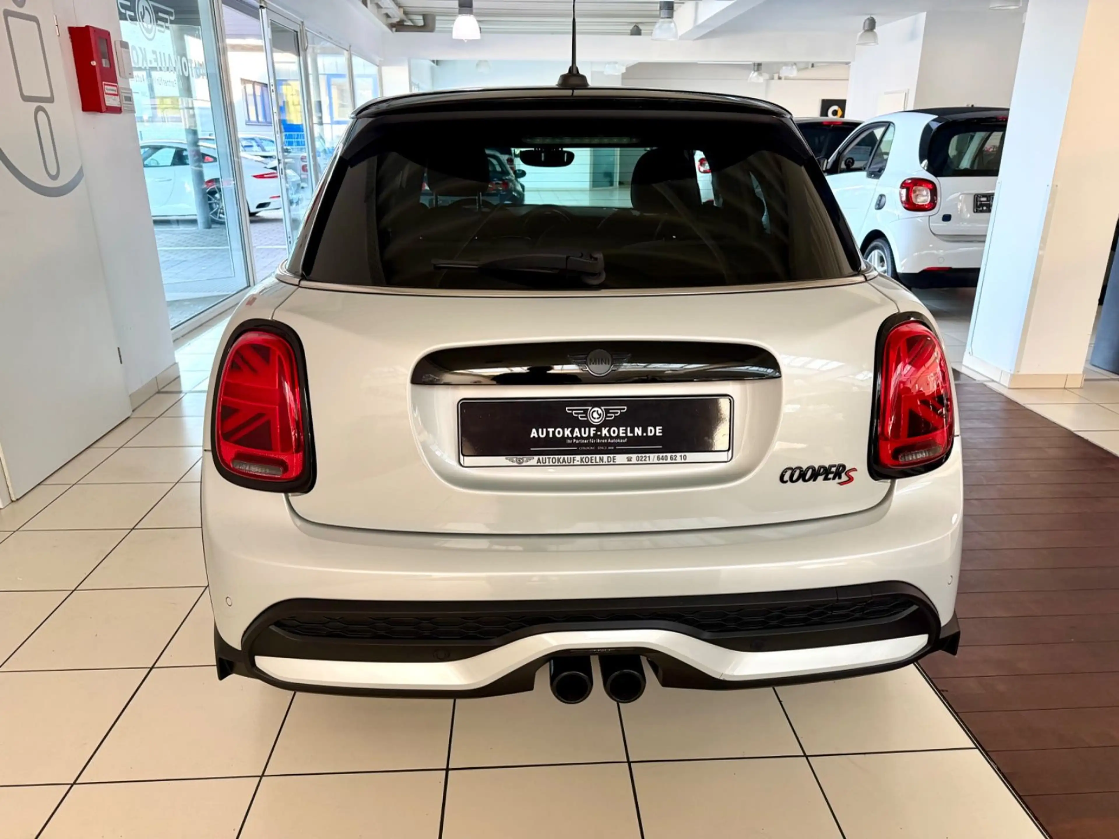 MINI Cooper S Mini Classic Trim/Automatik/Klima/1.Han — photo 7