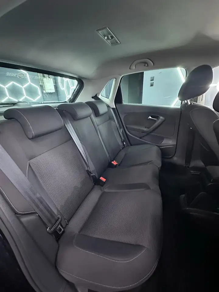Volkswagen Polo Cross — photo 20