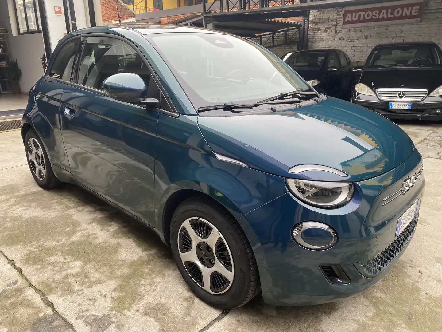 Fiat 500e 42 kWh Passion - 2