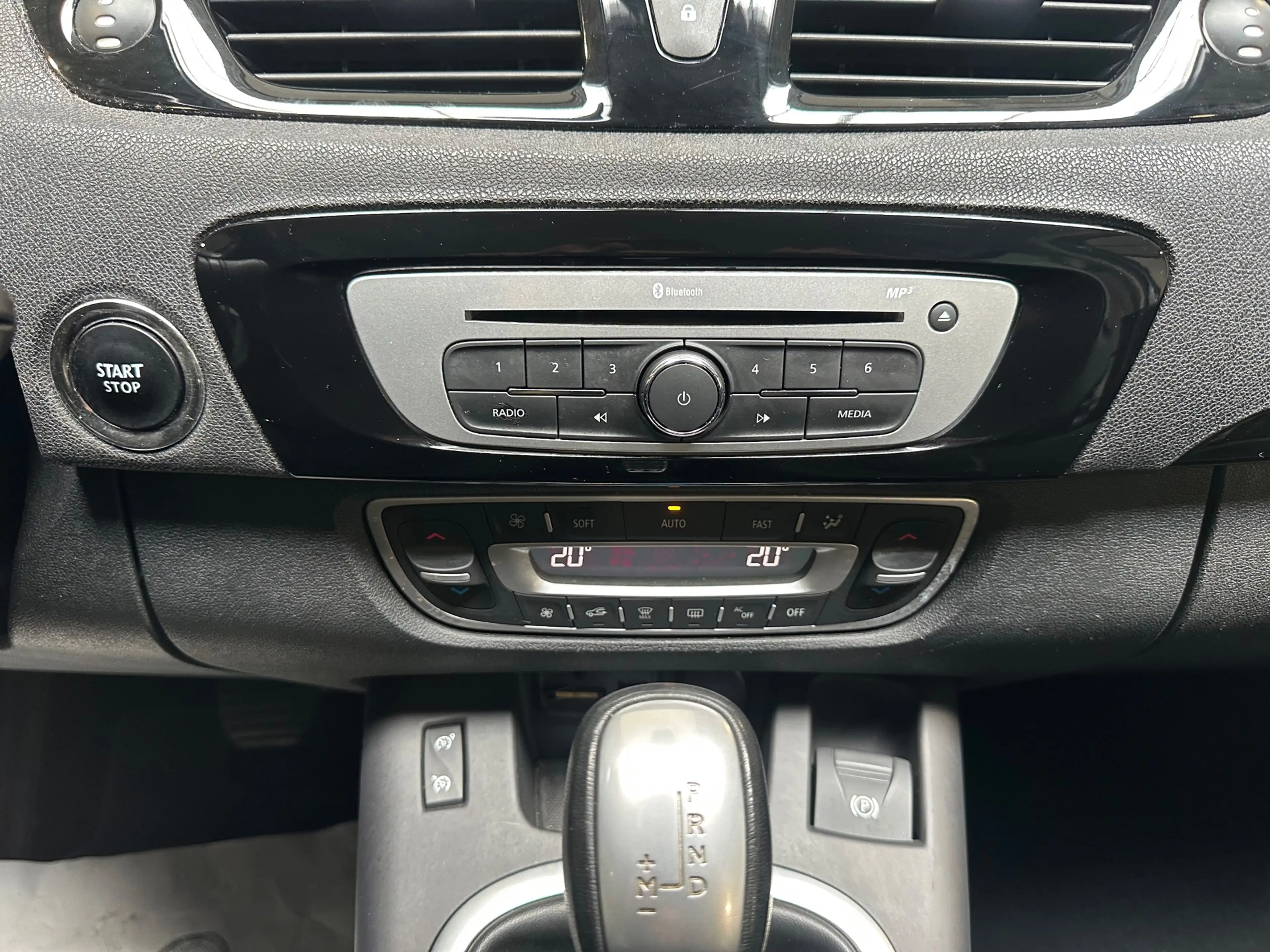 Renault Grand Scenic 1.5 dCi Bose 7p. Automaat 2016 — photo 12