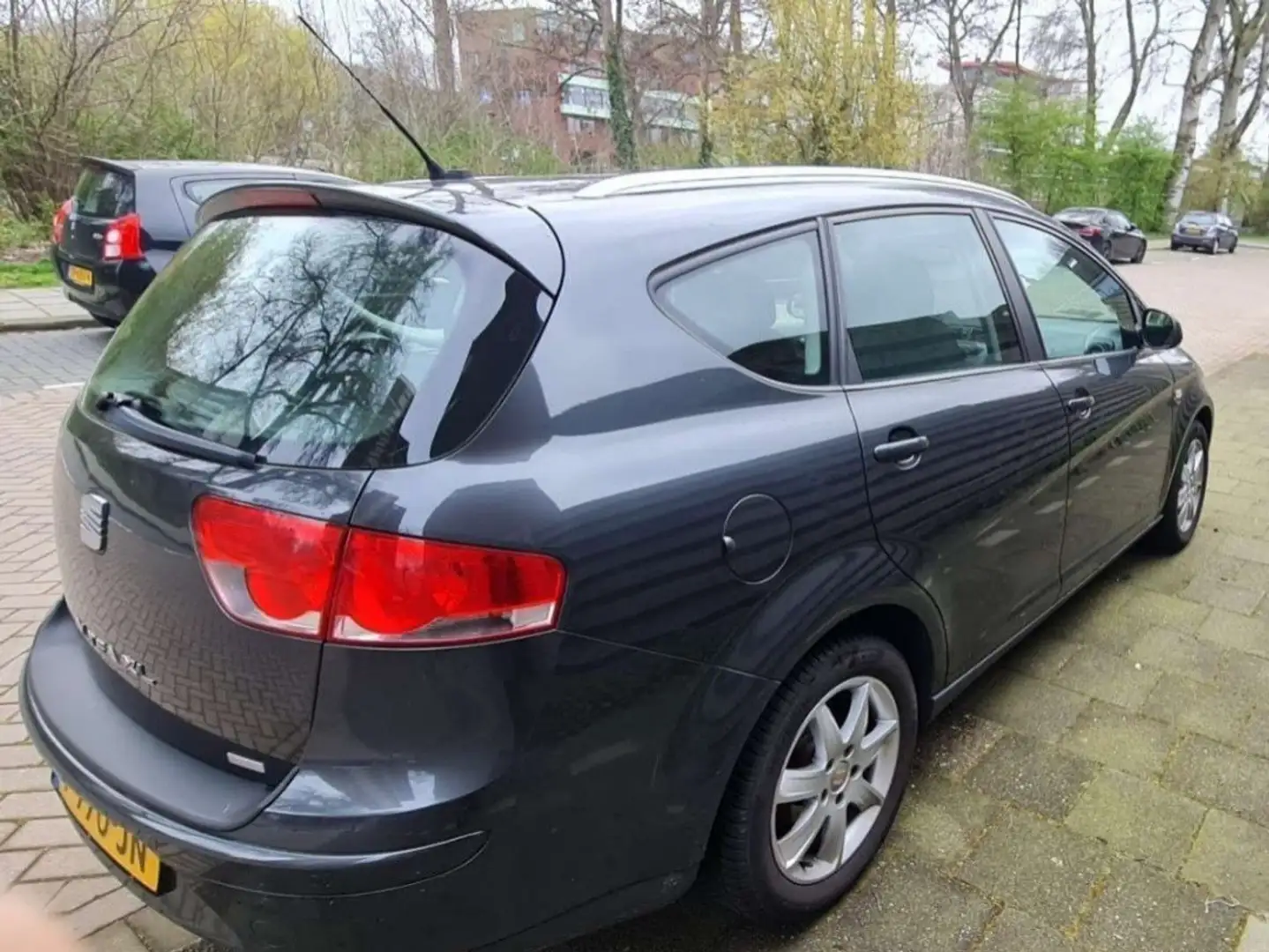 SEAT Altea XL 1.8 TFSI Style Grijs - 2