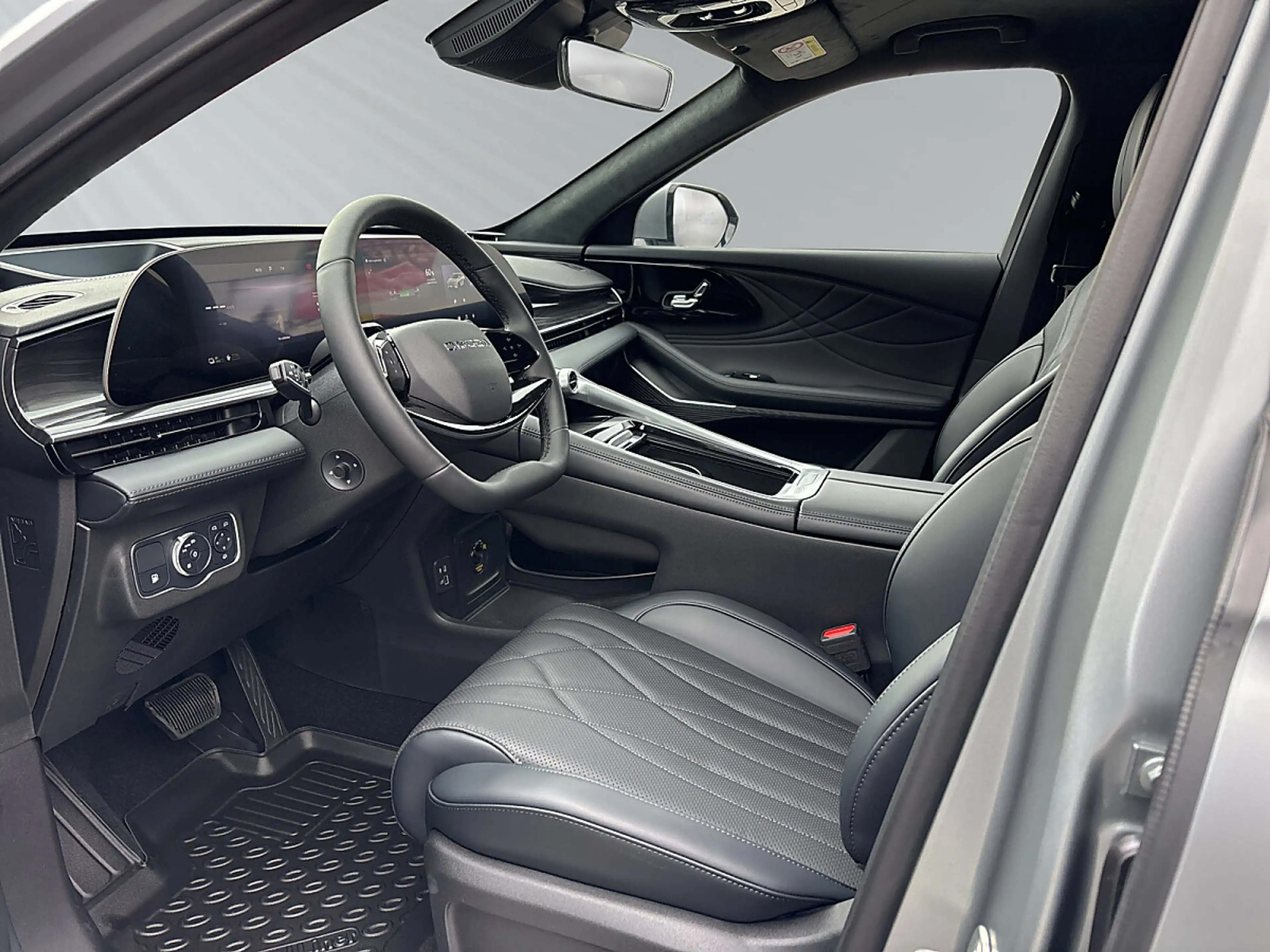 Omoda 9 PHEV 1.5TGDi Premium Line AWD — photo 9