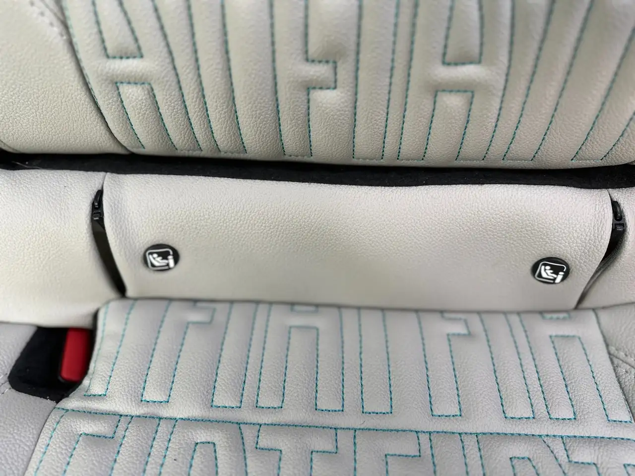 Fiat 600 1.2 Hybrid La Prima II 18