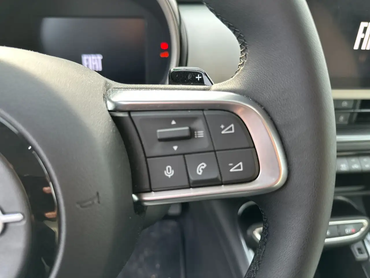 Fiat 600 1.2 Hybrid La Prima II 10