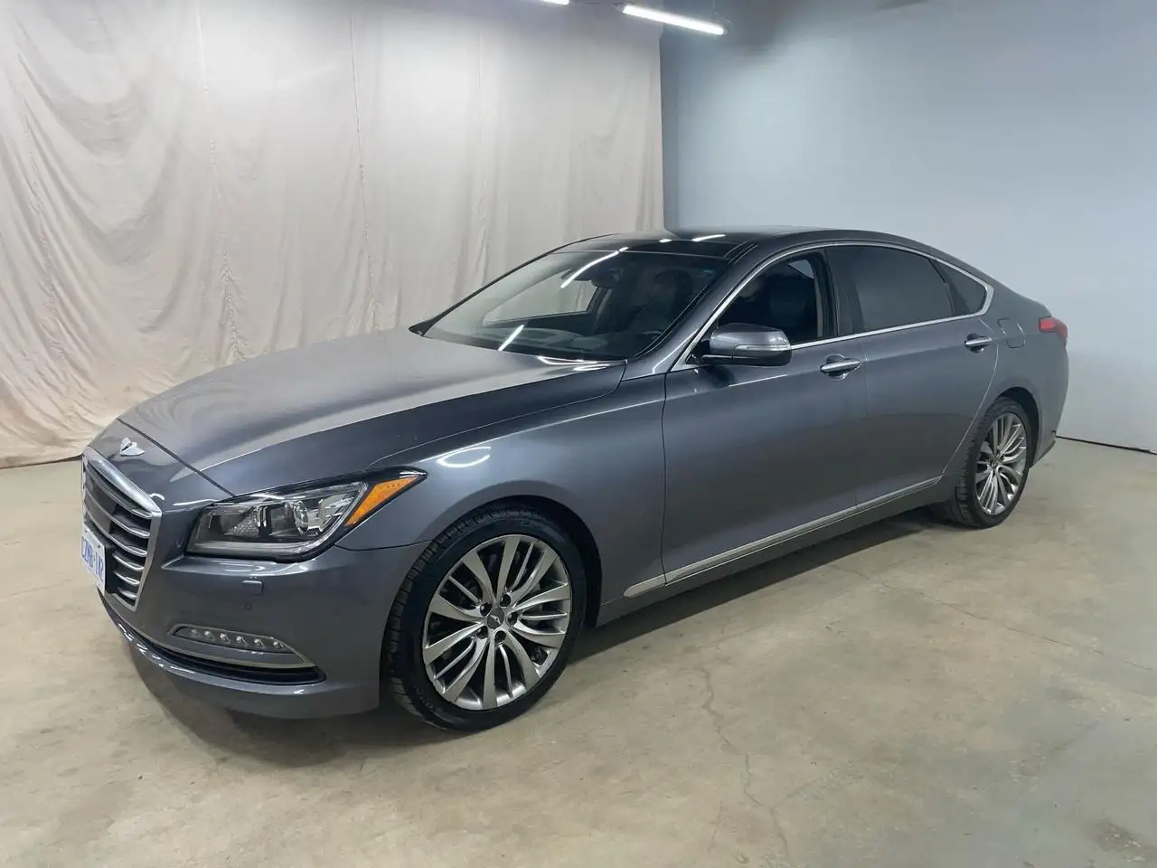 Hyundai Genesis photo Hyundai Genesis