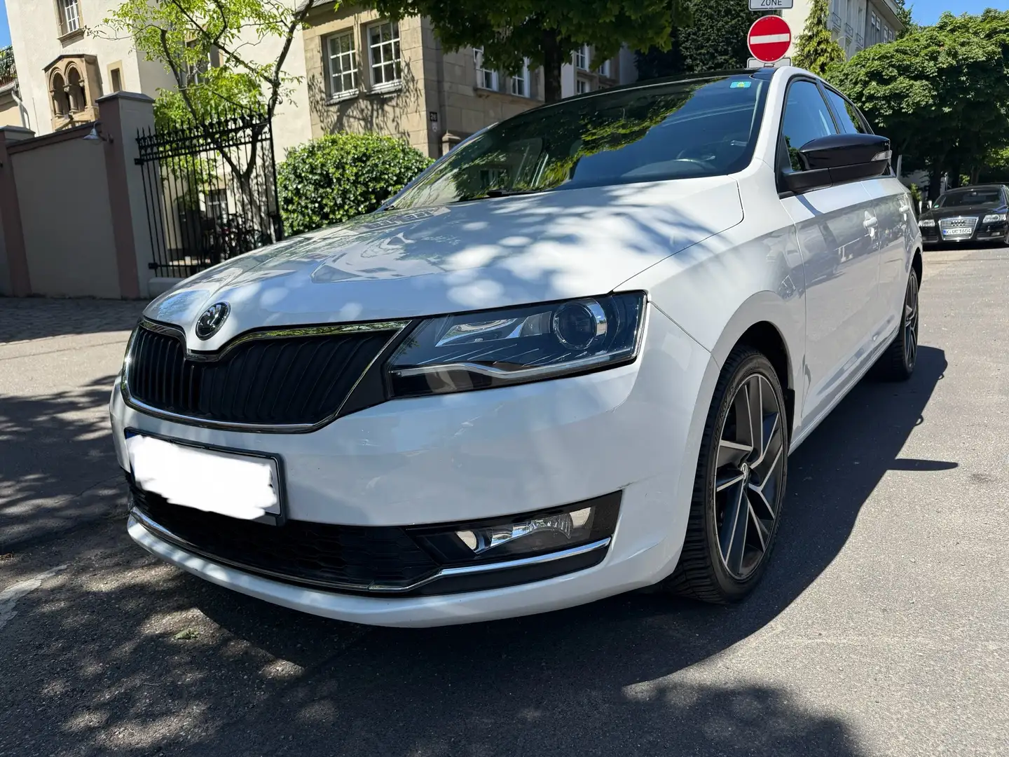 Skoda Rapid/Spaceback Rapid 1.2 TSI Style Bílá - 1