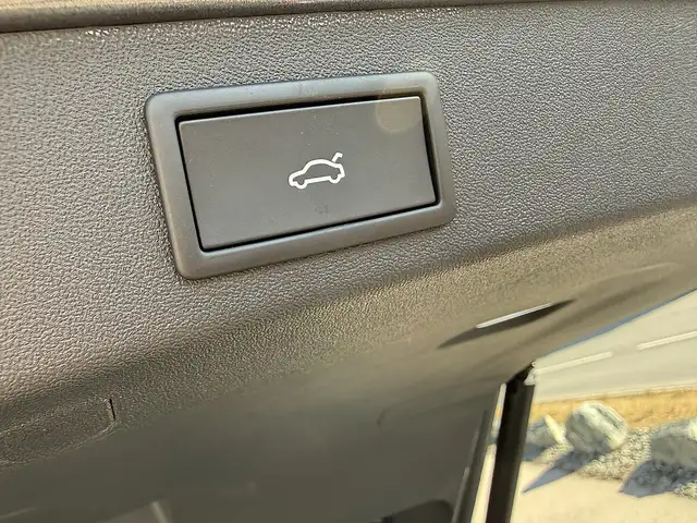 Skoda Kodiaq 1,5 TSI mHEV ACT Sportline DSG *PANO*VIRTUAL*HE... Ansicht 18