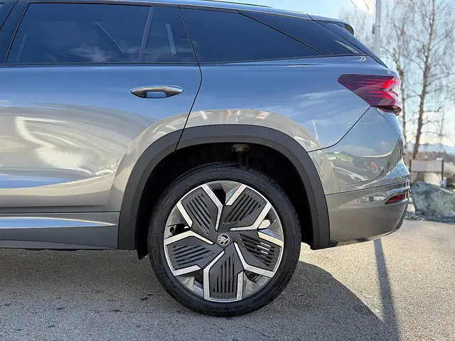 Skoda Kodiaq 1,5 TSI mHEV ACT Sportline DSG *PANO*VIRTUAL*HE... Ansicht 10