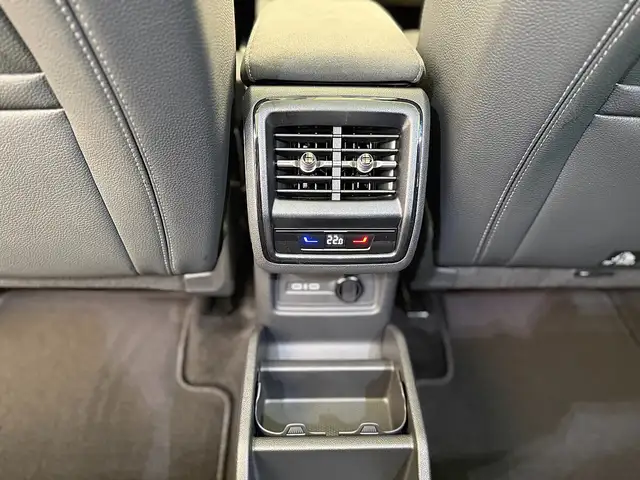 Skoda Kodiaq 1,5 TSI mHEV ACT Sportline DSG *PANO*VIRTUAL*HE... Ansicht 32