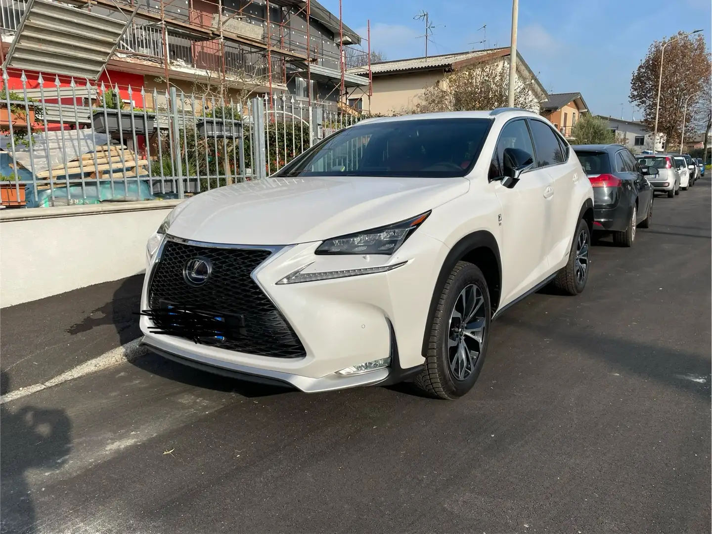 Lexus NX 300 300h 2.5 F-Sport 4wd cvt Blanc - 2