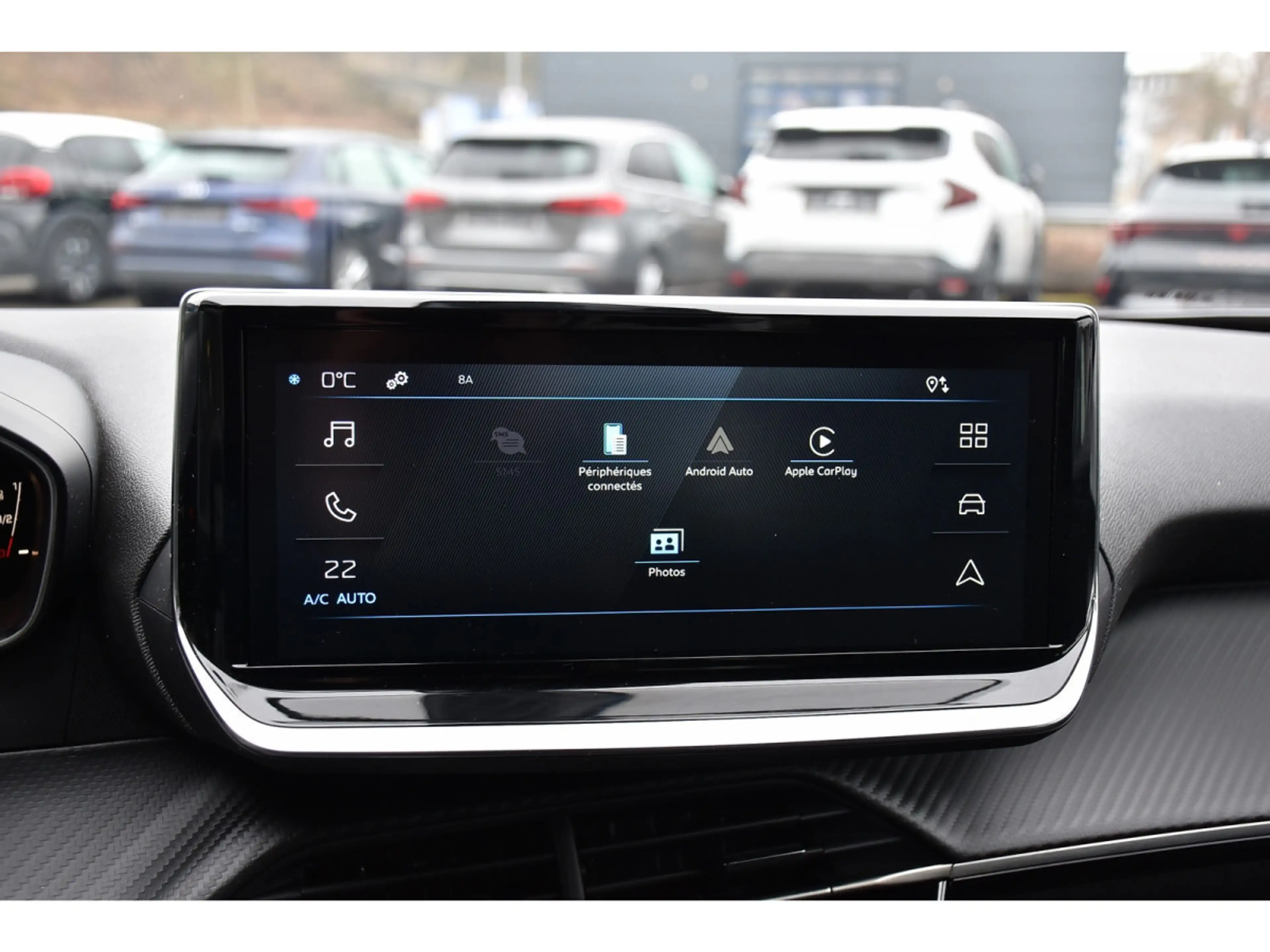 Peugeot 2008 1.2 Style REGUL SMARTPHONE LANE PDC 1° M. — photo 10