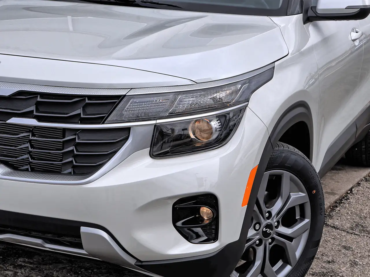 Kia Seltos снимка Kia Seltos