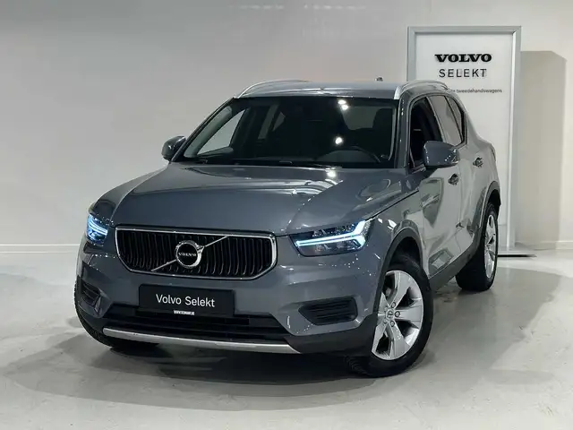 Volvo XC40 T3 Momentum Pro