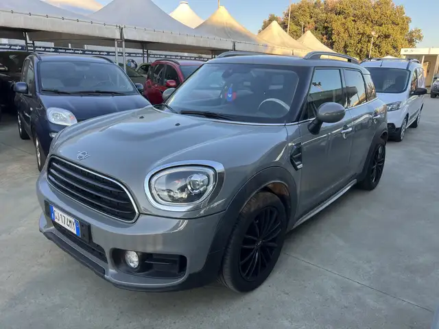 MINI Countryman D