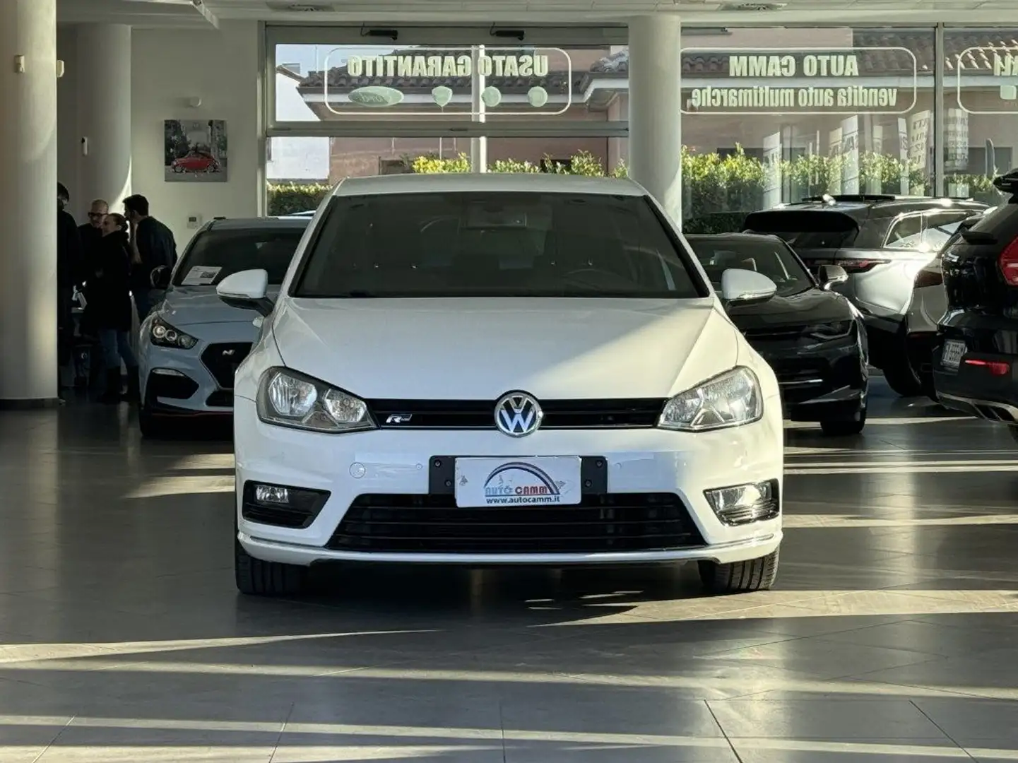 Volkswagen Golf 1.6 TDI 110 CV 5p. R-line RLine Sport BMT Weiß - 2