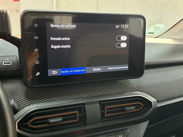 Dacia Sandero view 15