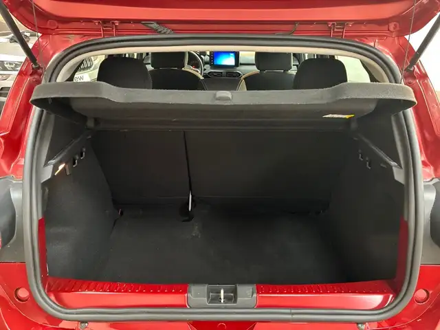 Dacia Sandero view 10