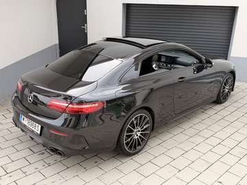 4MATIC AMG / Lückenlose Mercedes Hostorie