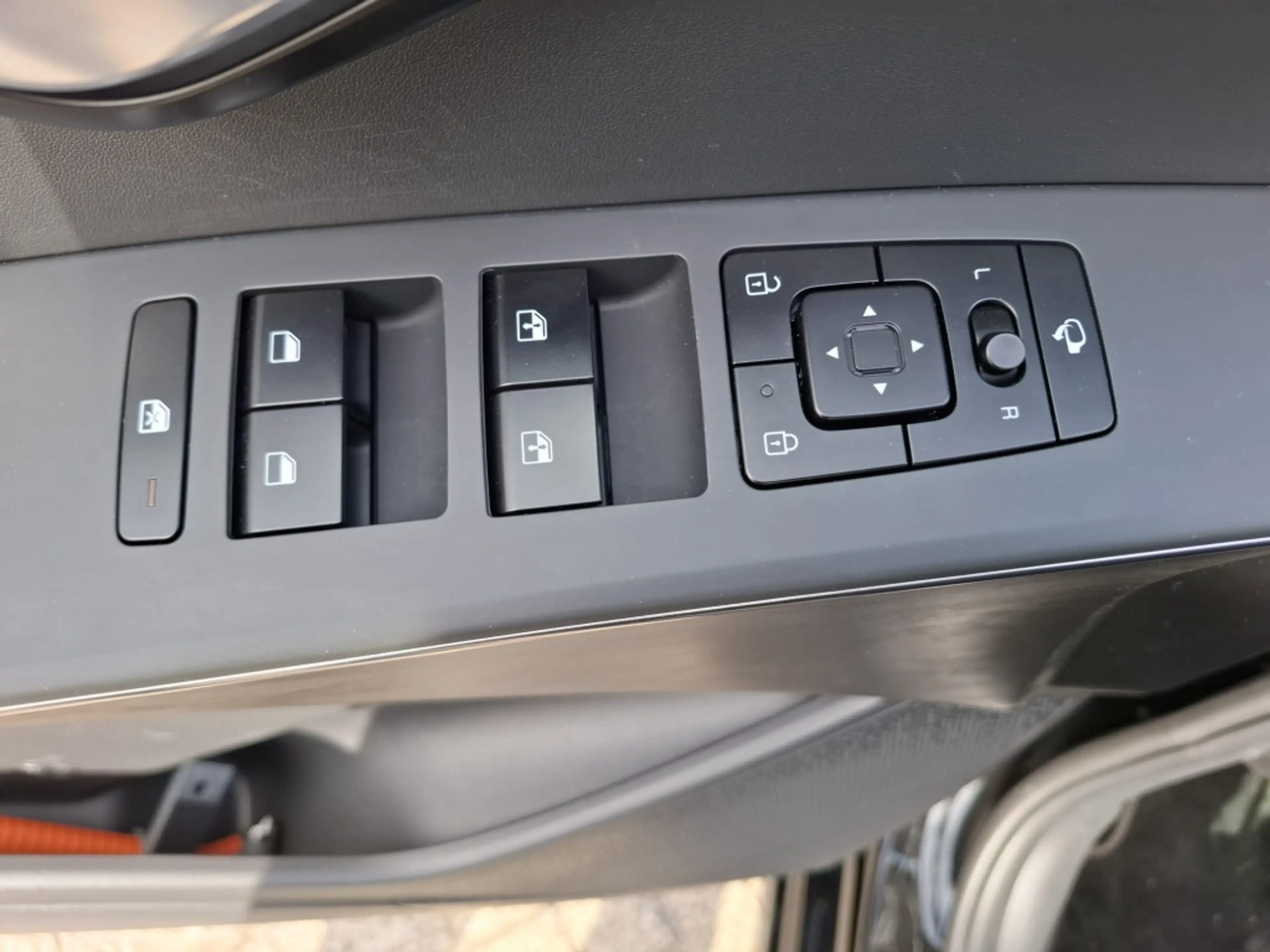 Kia Niro 1.6 HEV Dynamicline — photo 12