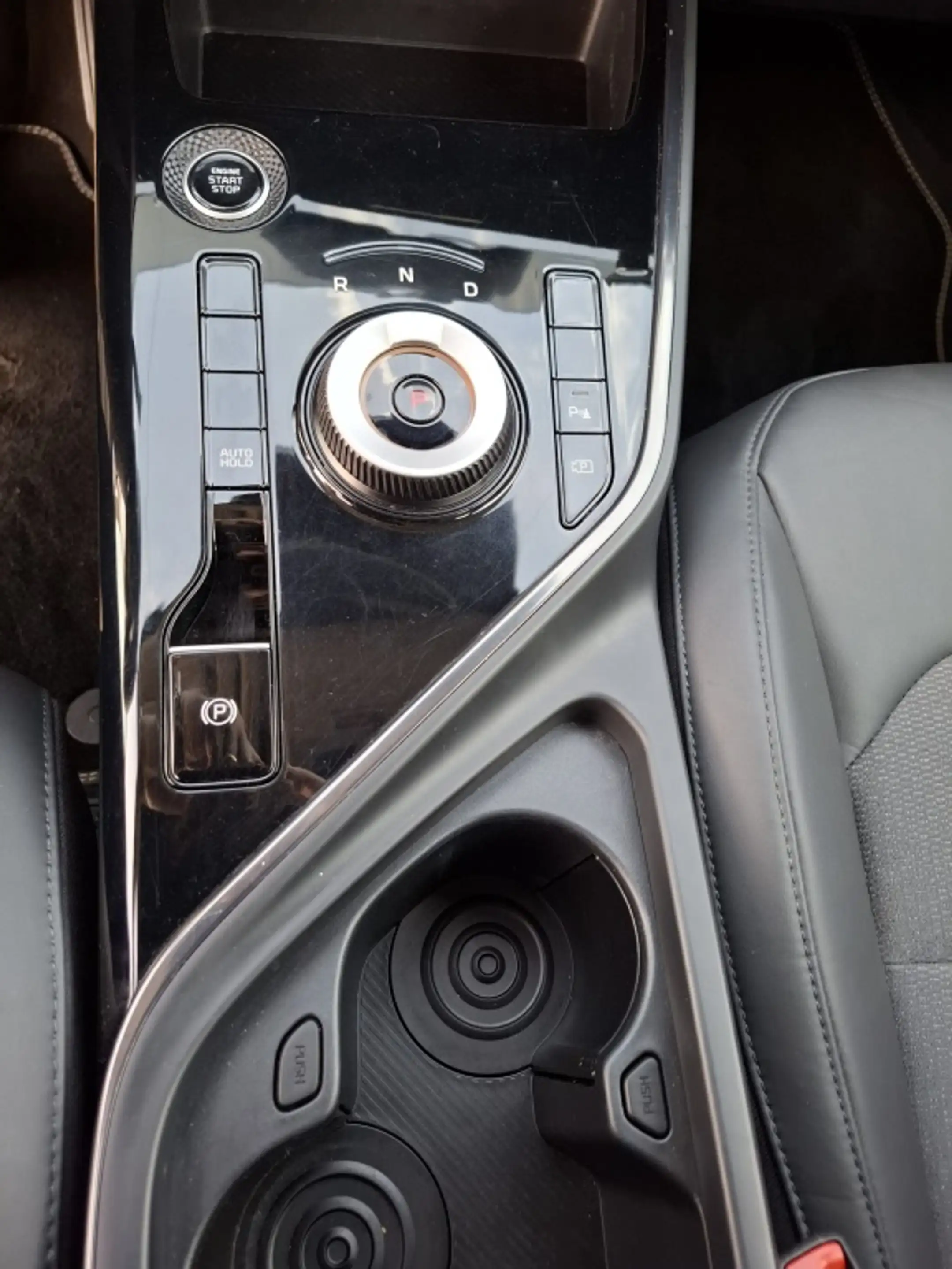 Kia Niro 1.6 HEV Dynamicline — photo 13