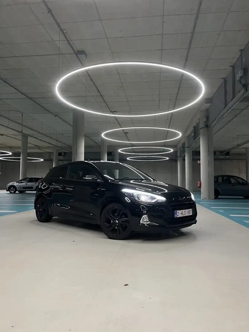 Hyundai i20 i20 Coupe 1.2i Noir - 1