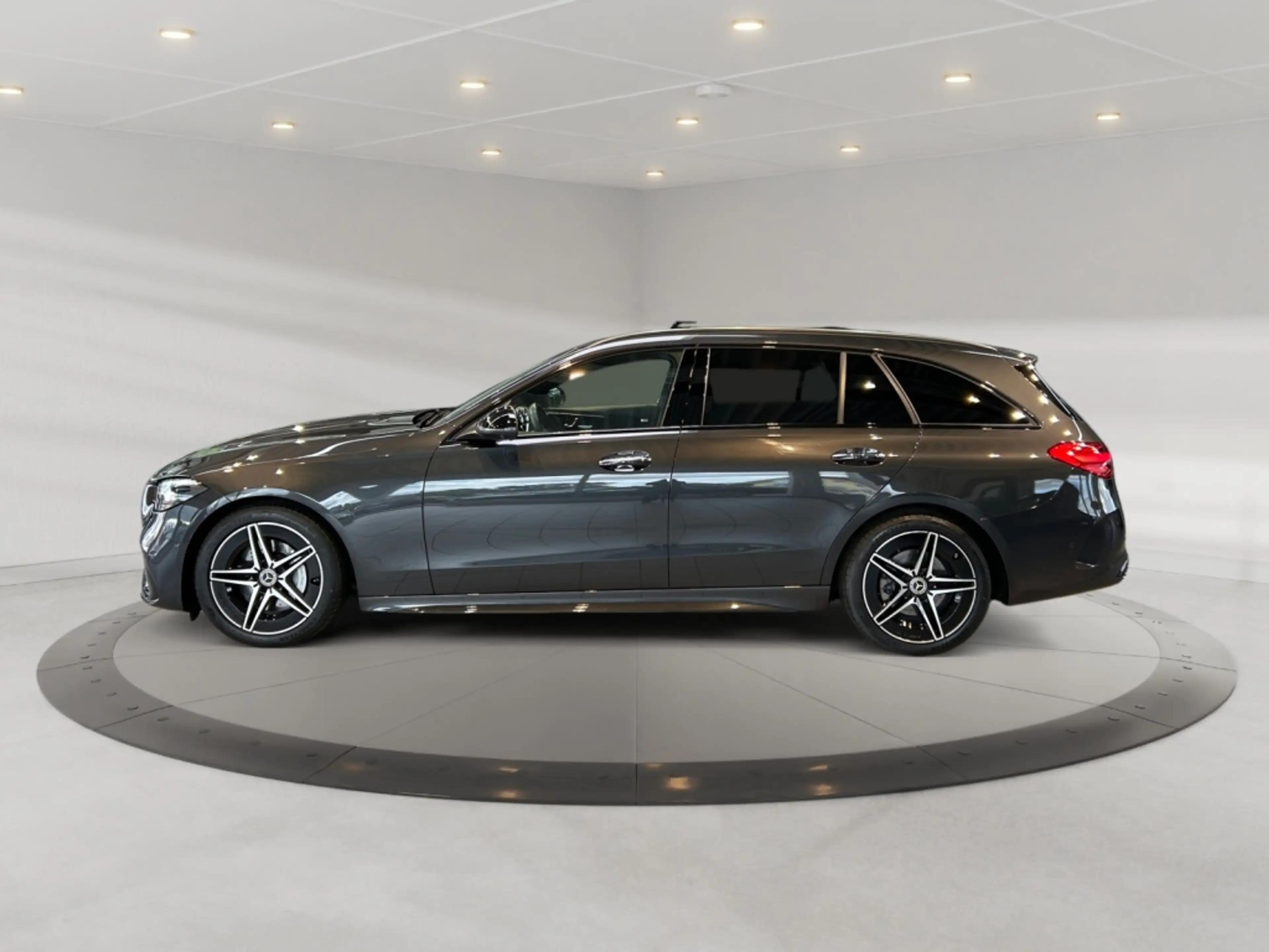 Mercedes-Benz C 300 T AMG AMG+MBUX+Night+Wide+360+Cam+Navi+AUT — photo 5