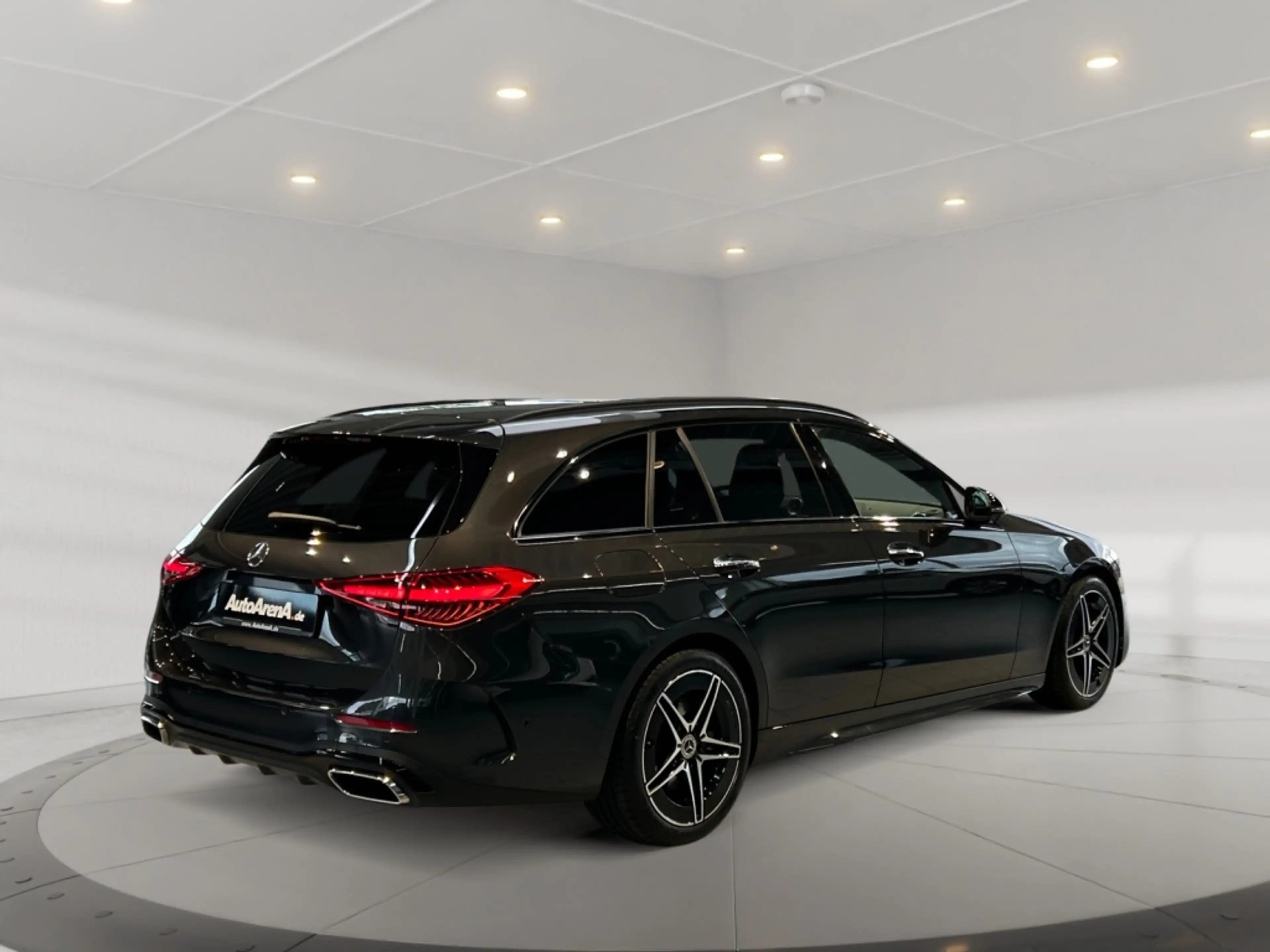 Mercedes-Benz C 300 T AMG AMG+MBUX+Night+Wide+360+Cam+Navi+AUT — photo 4