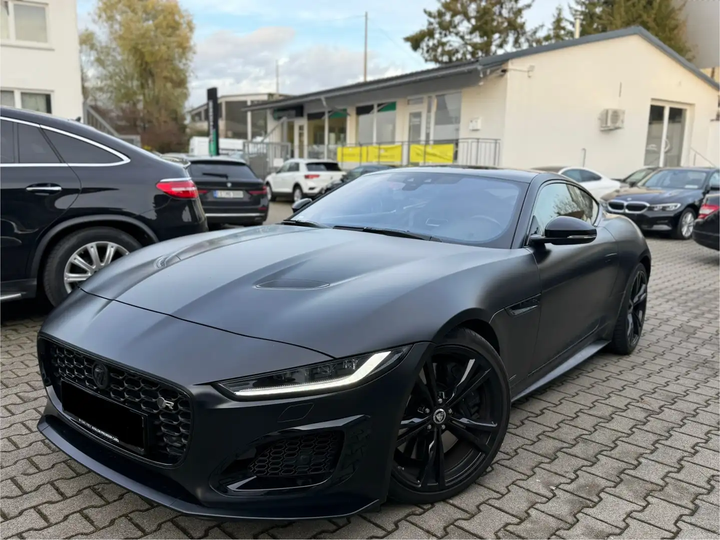Jaguar F-Type R*Allrad*MwSt*Garantie*Scheckheft*Pano*Leder*uvm Gris - 1