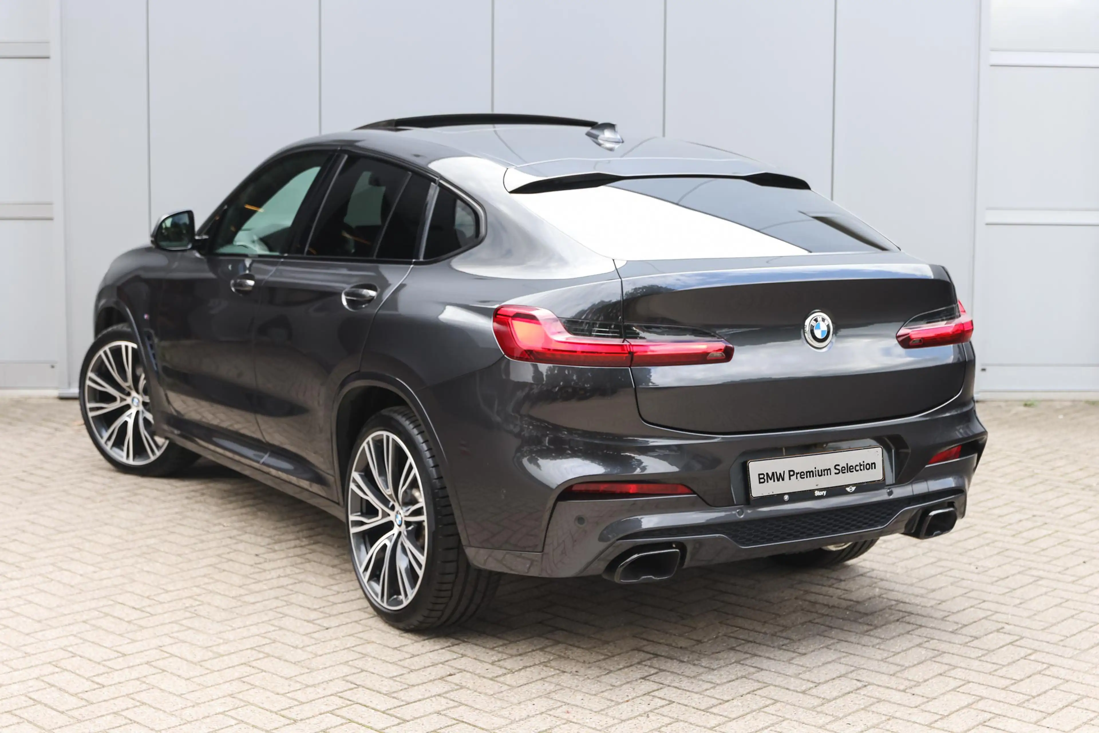 BMW X4 M40i Automaat / Trekhaak / Panoramadak / Sportstoe — photo 2