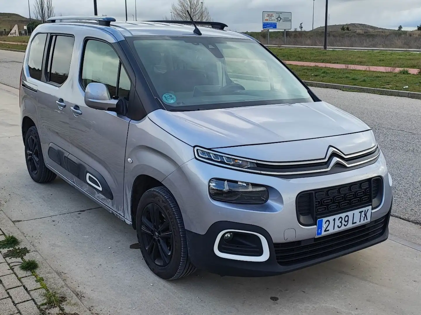 Citroen Berlingo BlueHDi S&S Talla M Feel Pack 100 Gris - 2