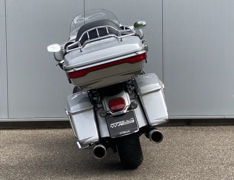 Harley-Davidson CVO Limited - foto 6