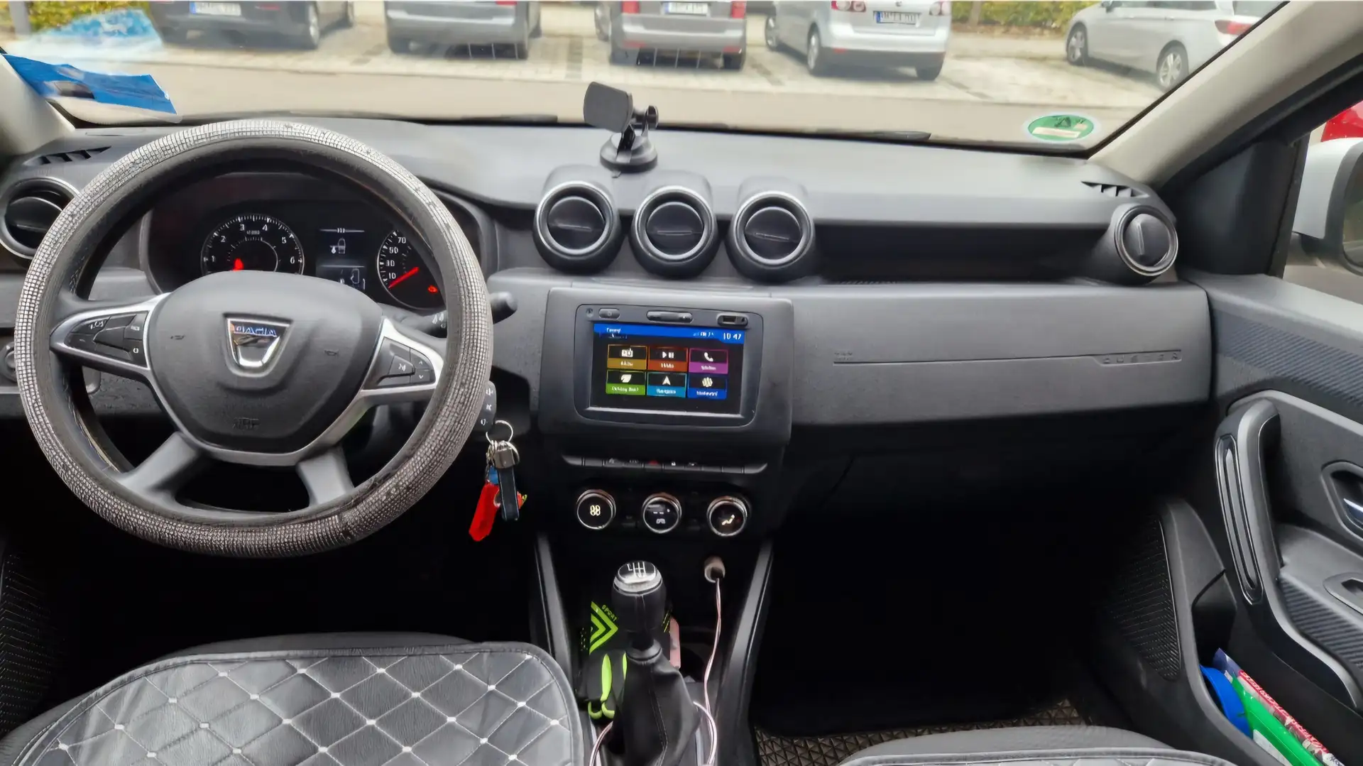 Dacia Duster Duster TCe 130 2WD GPF Urban Schwarz - 2