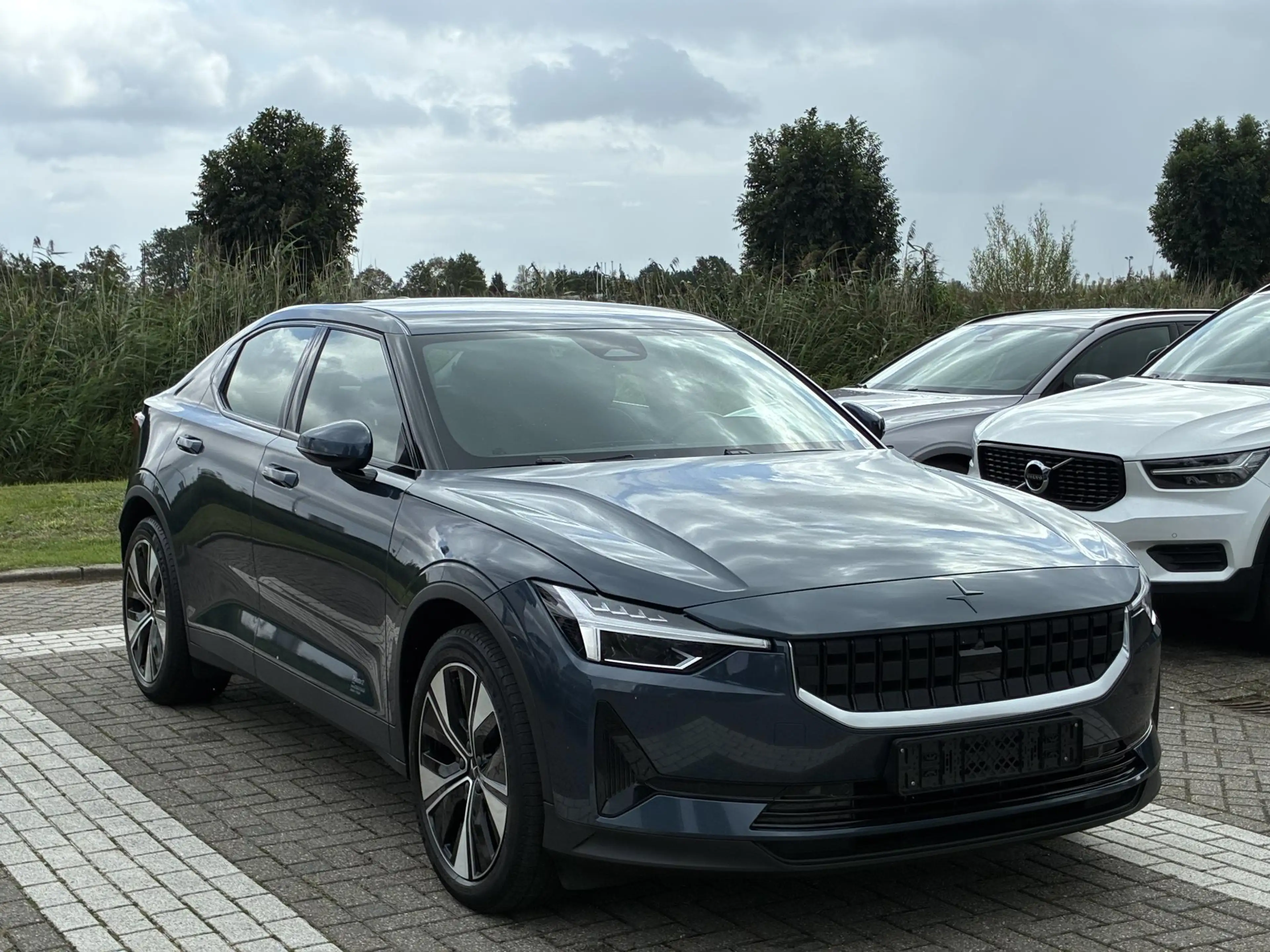 Polestar 2 Standard Range Single Motor 69 kWh Elektrisch vers — photo 9
